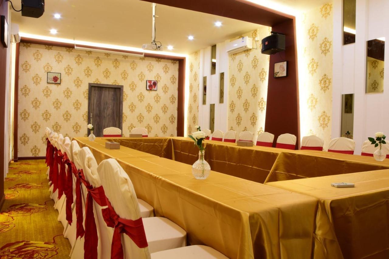 Green Rose Hotel Batam المظهر الخارجي الصورة